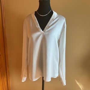 Halston Heritage Cream V-Neck Loose Fit Blouse Size S